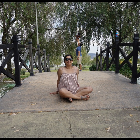 Meet your Posher, Melissa - Picture 2 of 8